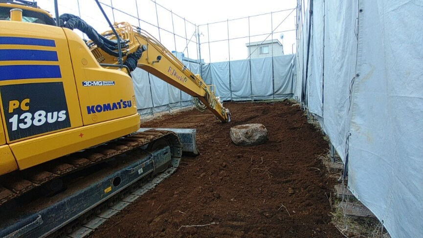 今回は、武蔵村山市で行った鉄骨造建物の解体工事をご紹介します