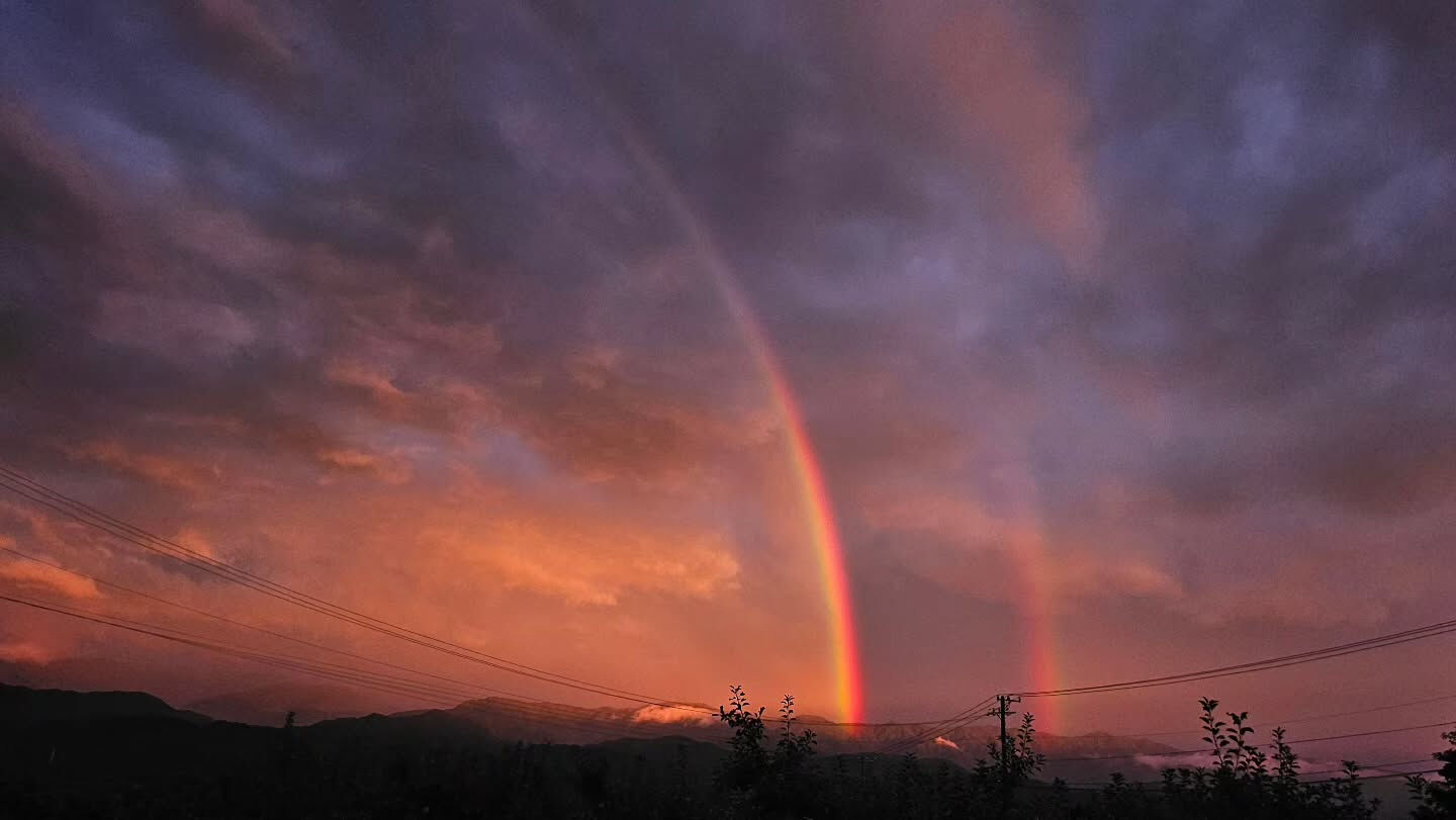 とある日の夕方の空、魔法みたいだった🌈⁡